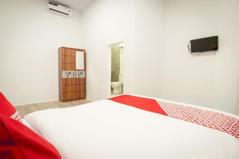 Oyo 835 Metropolitan Home Stay Medan Ngoại thất bức ảnh